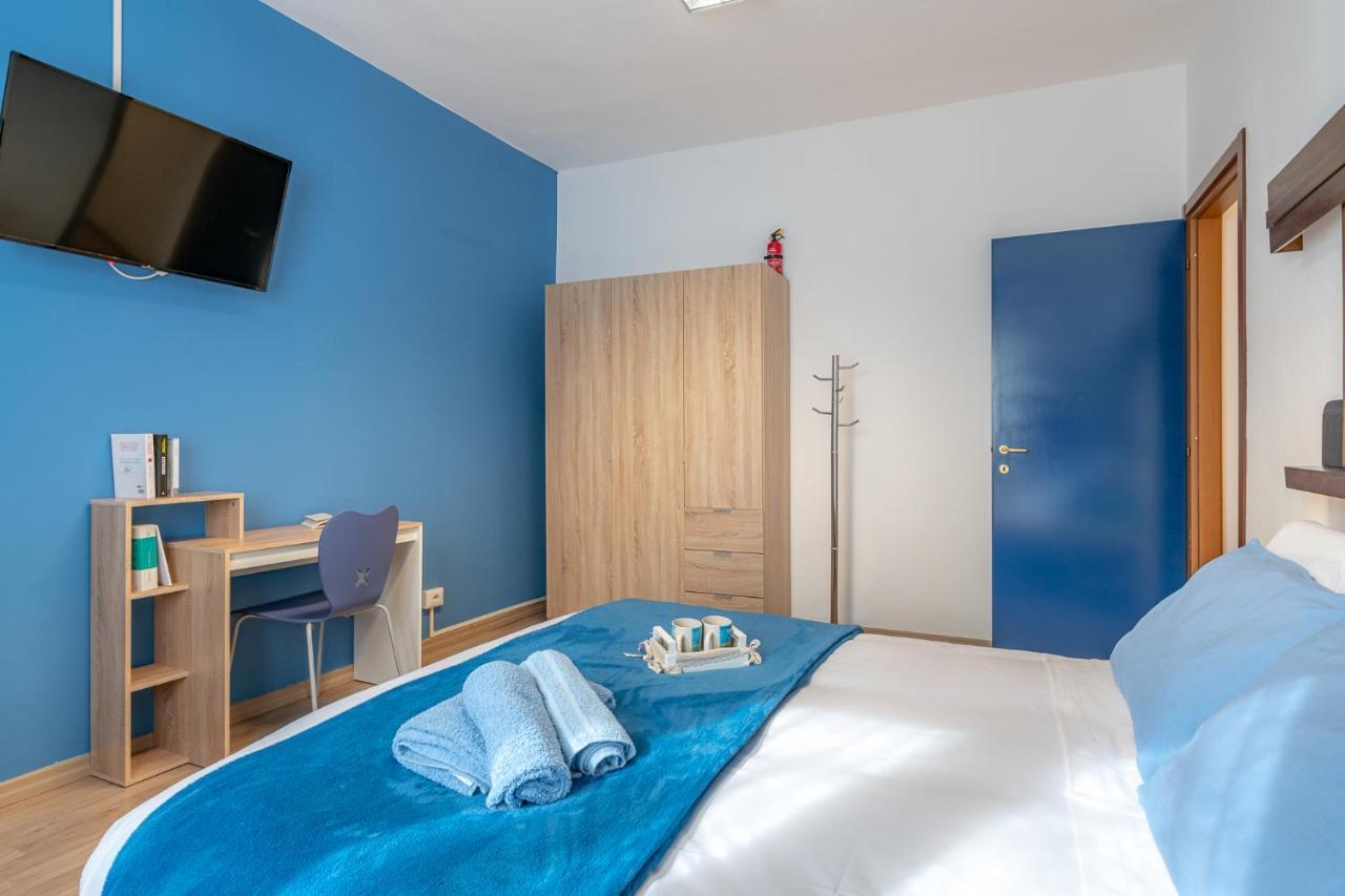 Bilocale Blue Relax Apartment Erba Exterior photo